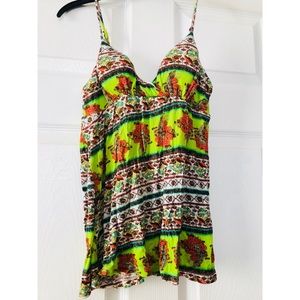 LIKE NEW | teen | RUE 21 | Green floral tank top